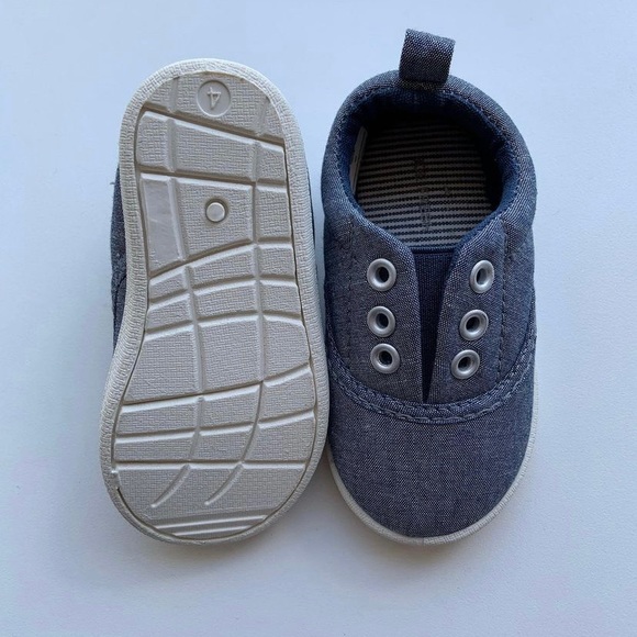 [2 for 15$✨] Joe Fresh Slip-On Shoes - Picture 3 of 4